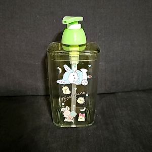 Sanrio Hello Kitty Family Pochacco Dispenser
